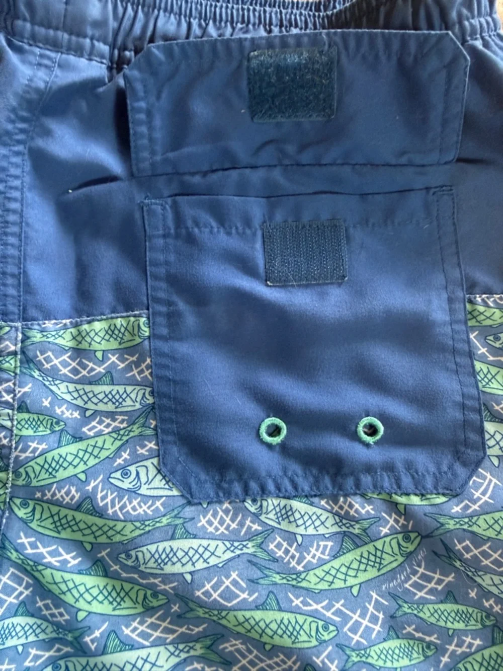 Vineyard Vines Boys' Fish Swim Trunks Blue Green Pockets No Lining Size L 16